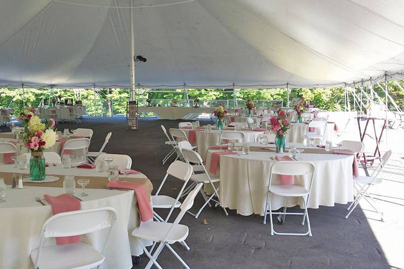 Banquet setting in the tent