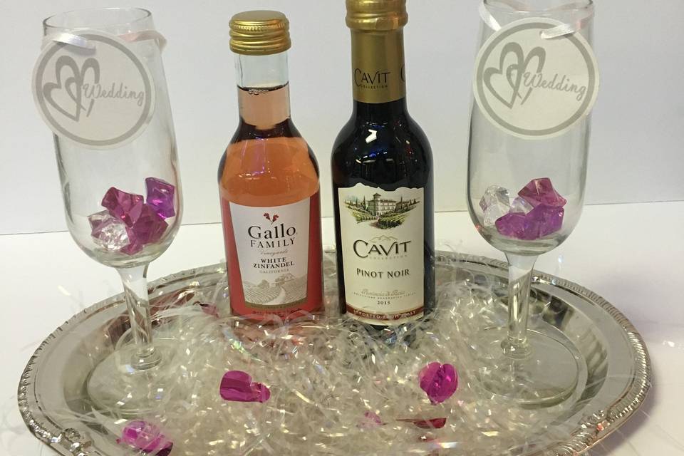 Valencia Liquor and Wedding Wine Favors