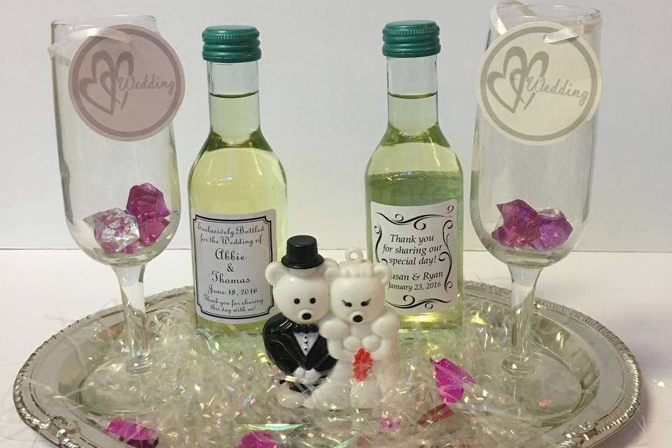 Valencia Liquor and Wedding Wine Favors