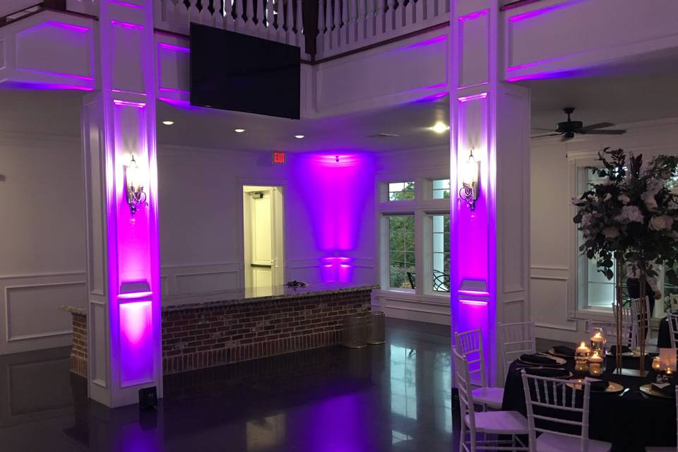 Purple uplighting