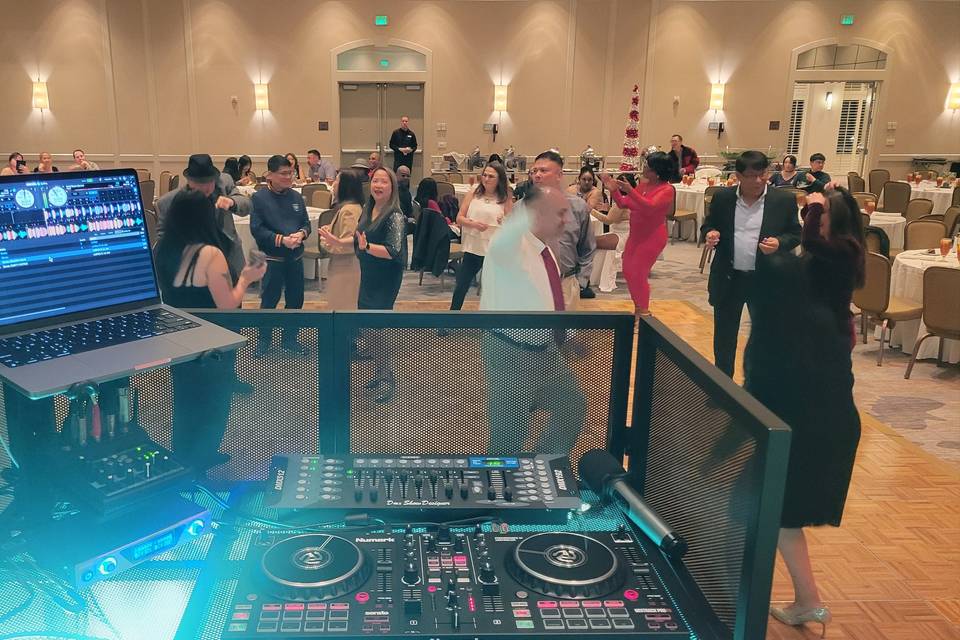 Rob EZ DJ Services