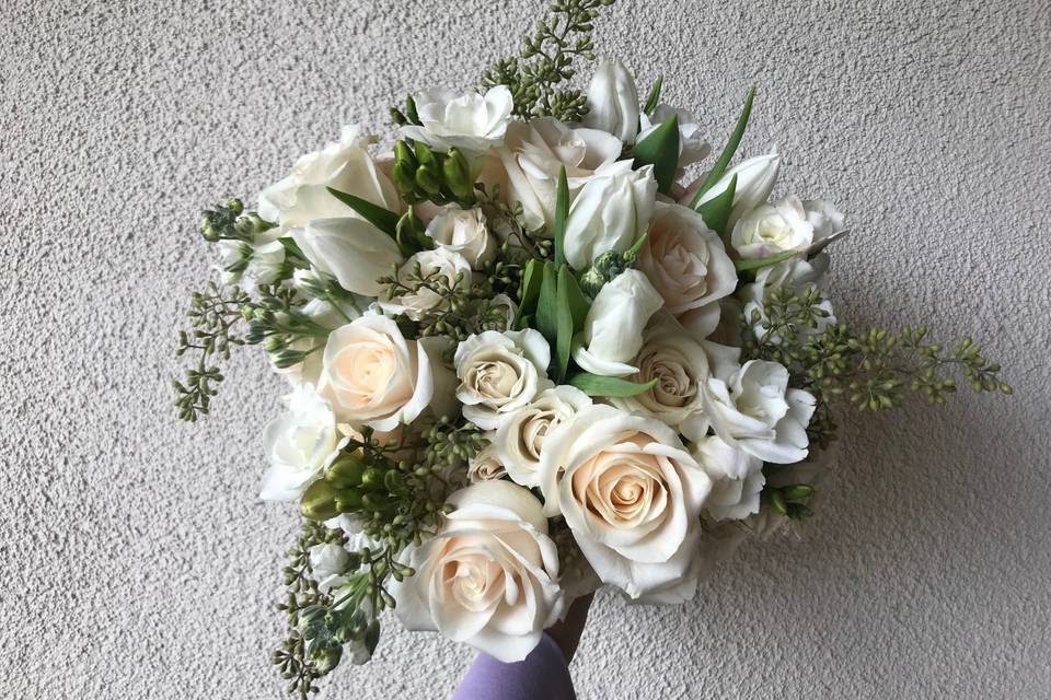 White and green bouquet