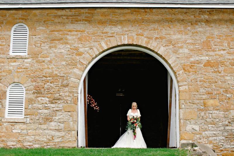 The bride holding a bouquet