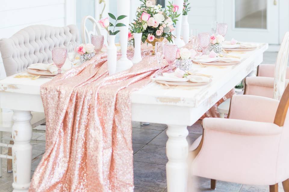 Blush centerpiece