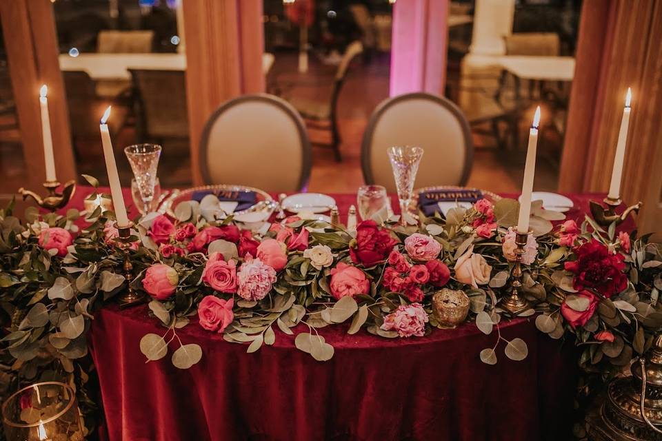 Sweetheart table flowers