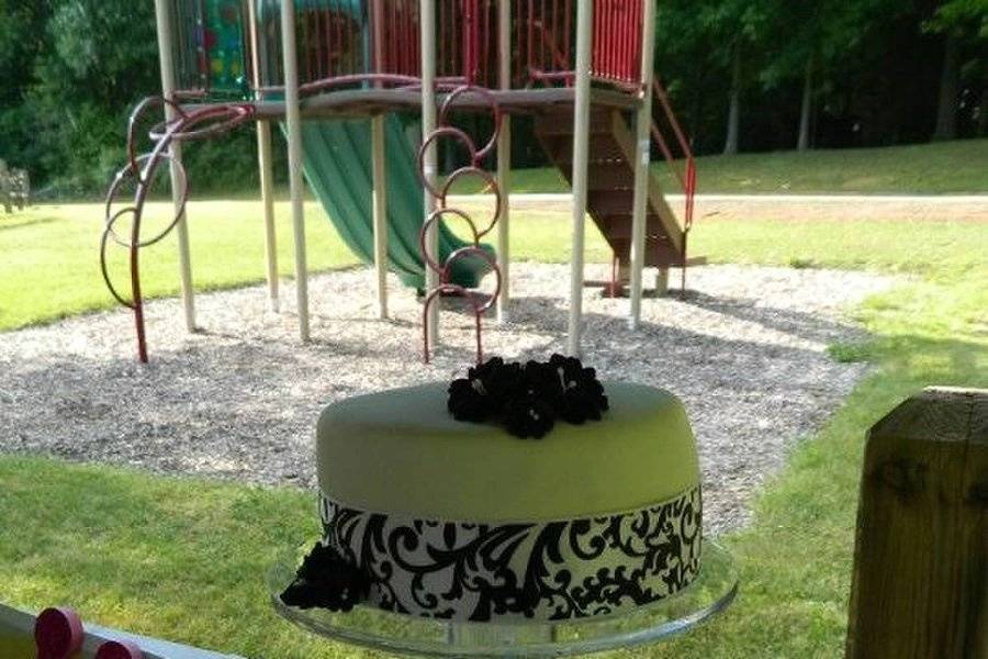 The wedding cake and cupcakes at Damien & Heidi's wedding. Mirror Lake - Jerome, Michigan 6-6-12.