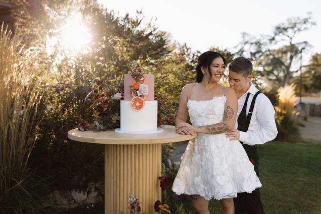 Two Tone sunset cake