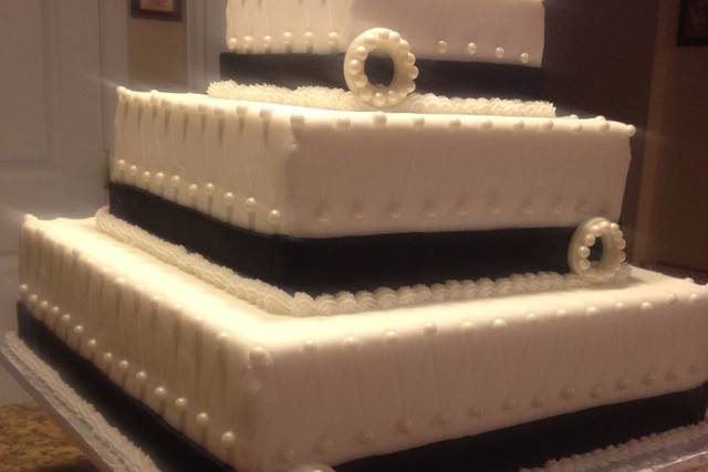 Custom Cakes & Cupcakes by Trish