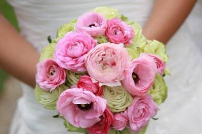 Green roses and pink rannuculus bridal bouquet