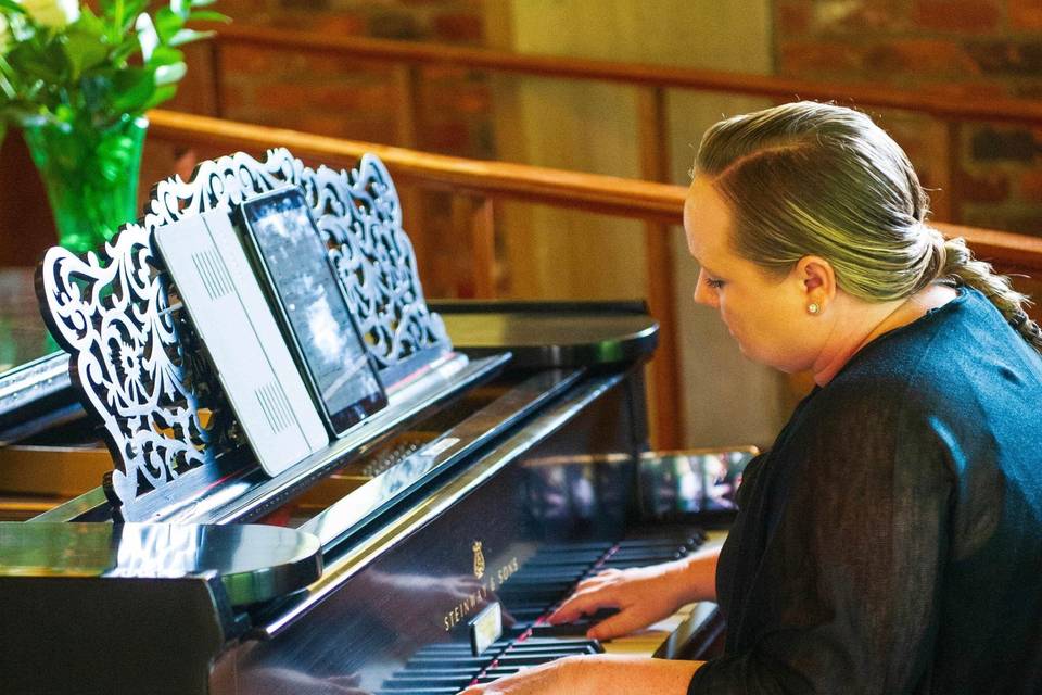 Katie Ann Wedding Pianist