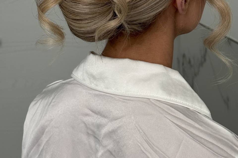 Bridal hairstyle
