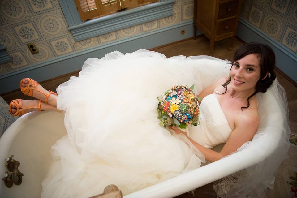 Bathtub portrait - Tiffany Hofeldt Photography