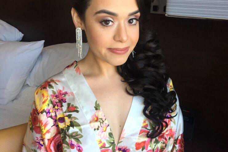 Makeupbyvlove