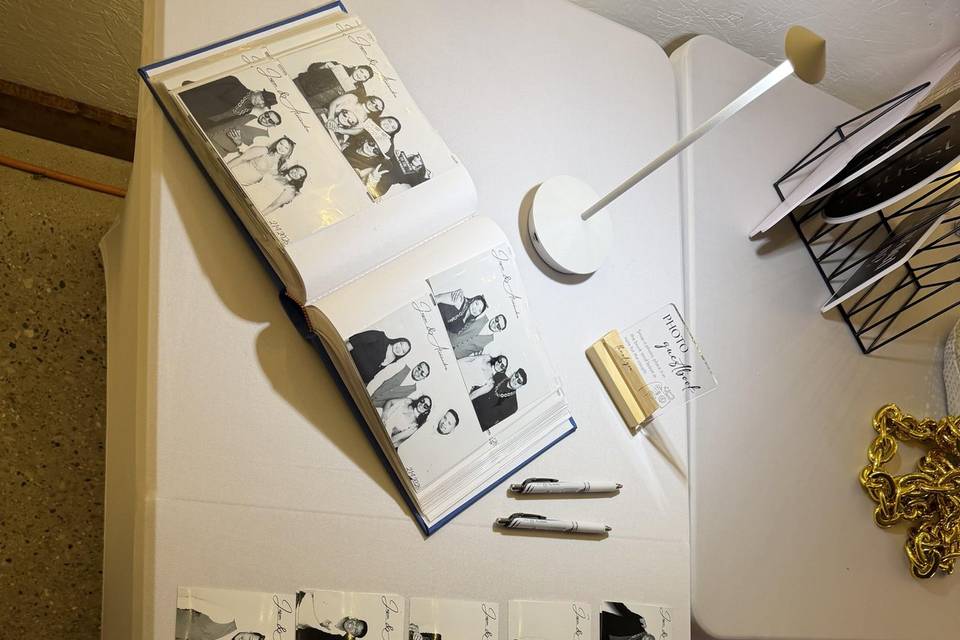 Glam Booth Guestbook