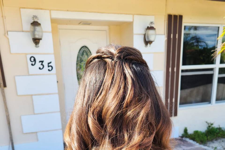 Half Updo