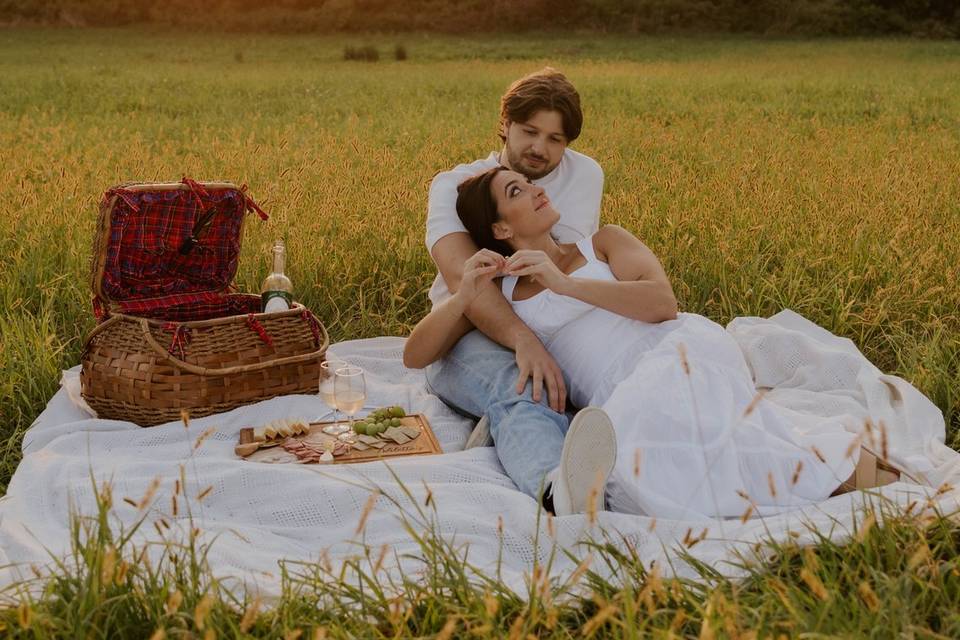 Golden Hour Engagement Session