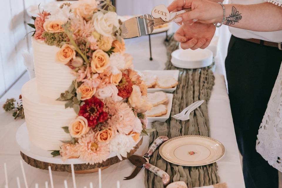 Cascading flowers