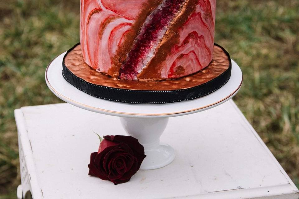 Red geode cake