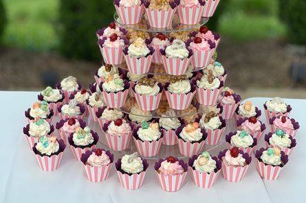 Carnival Cupcake cascade