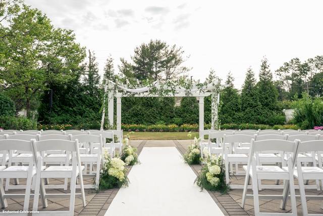 Outdoor Ceremony