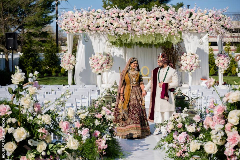 Outdoor Ceremony