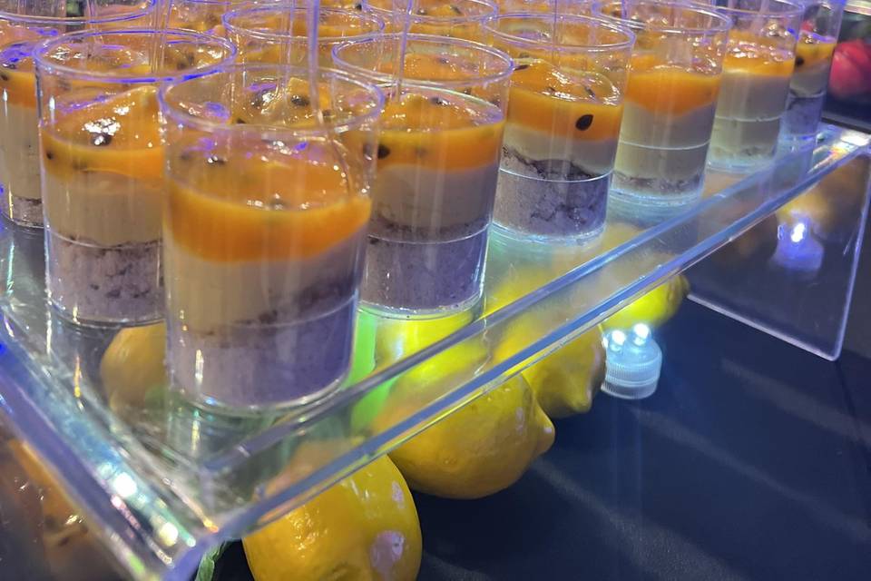 UNIQUE EVENTS CATERING