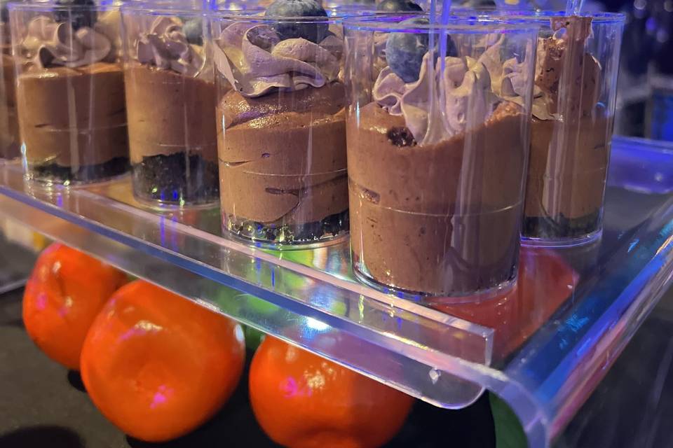 UNIQUE EVENTS CATERING
