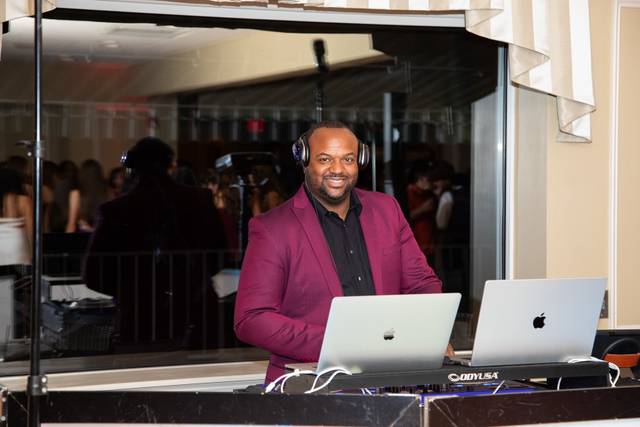 DJ Martelle P