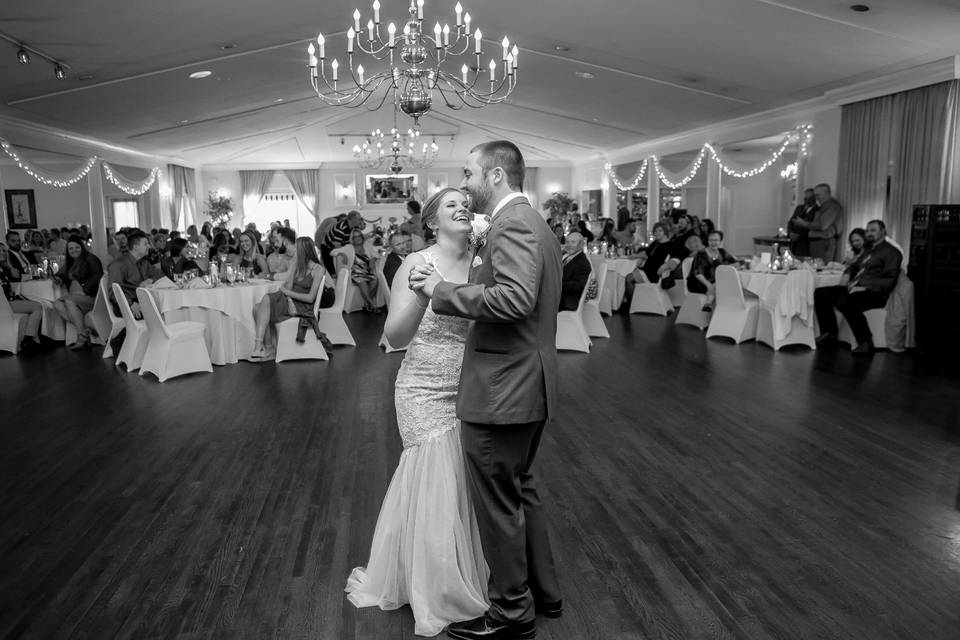 First dance laughs