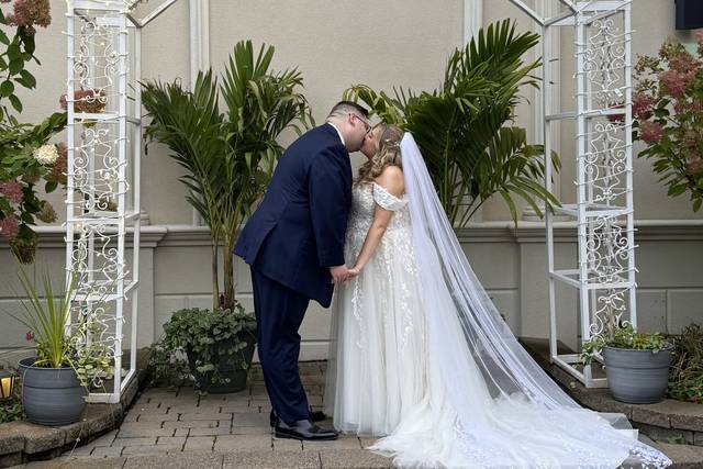 Couple at the garden arbor