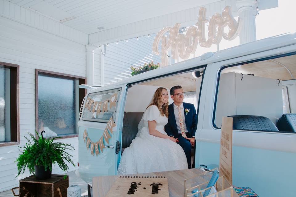 Newlyweds in the bus
