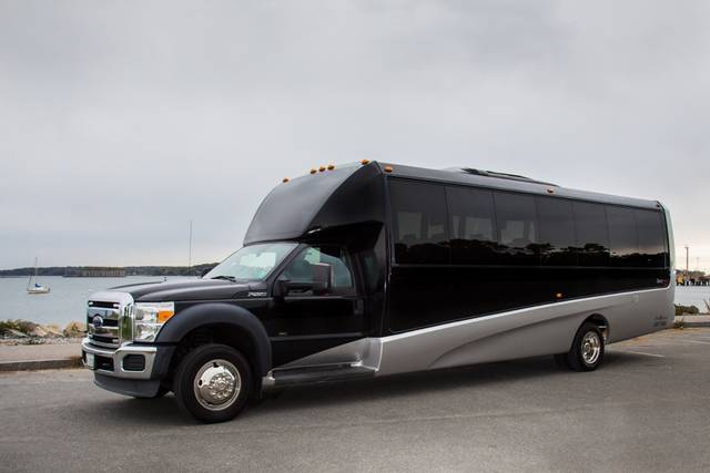 Exploring Country Coach Charters in Maine: Your Ultimate Guide