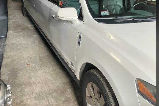 White Limousine