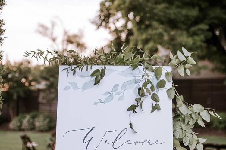 Welcome sign decor