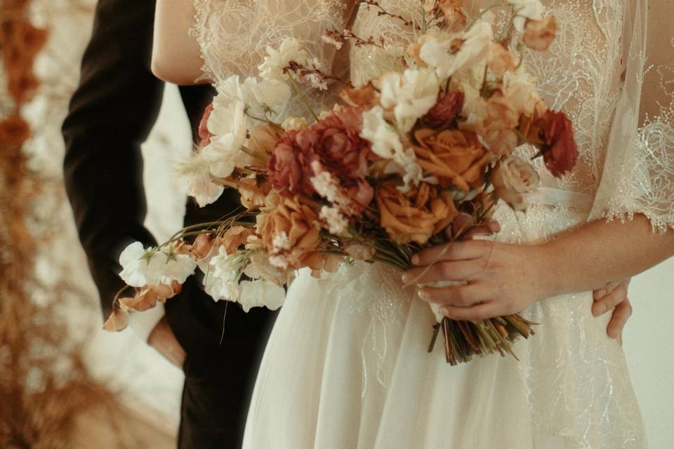 Elegant bohemian bouquet