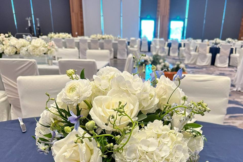 White centerpiece