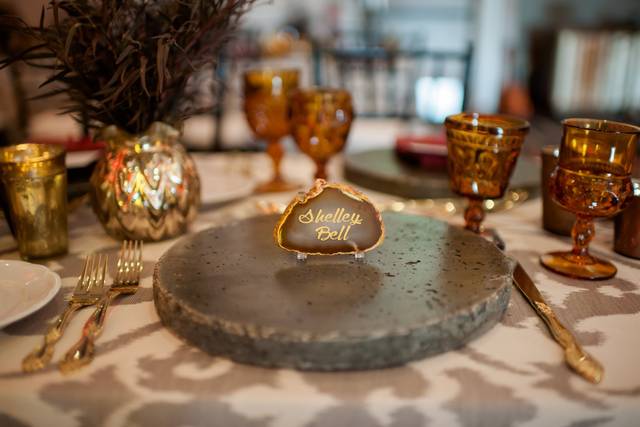 Table centerpiece