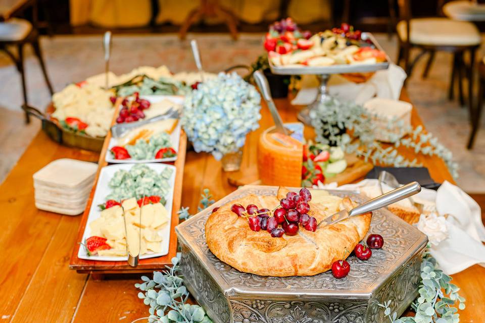 Welcome Table