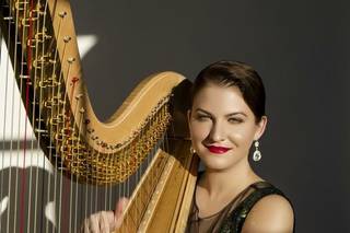 Lisa Marie Kahn, harpist
