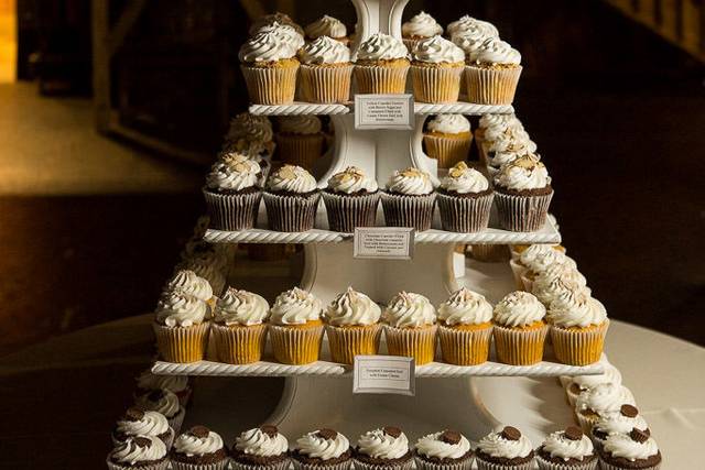 Cakes By Christina