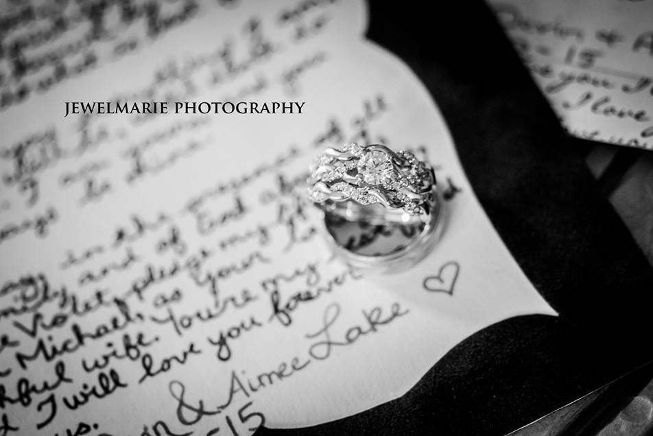 JewelMarie Photography