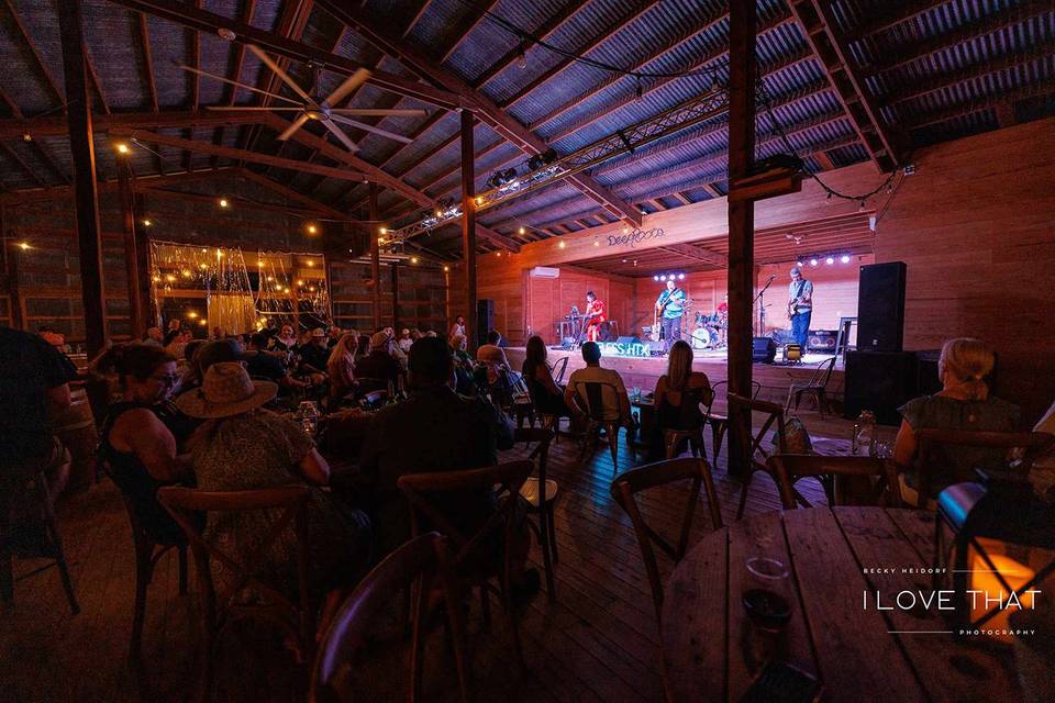 Deep Roots Vineyards