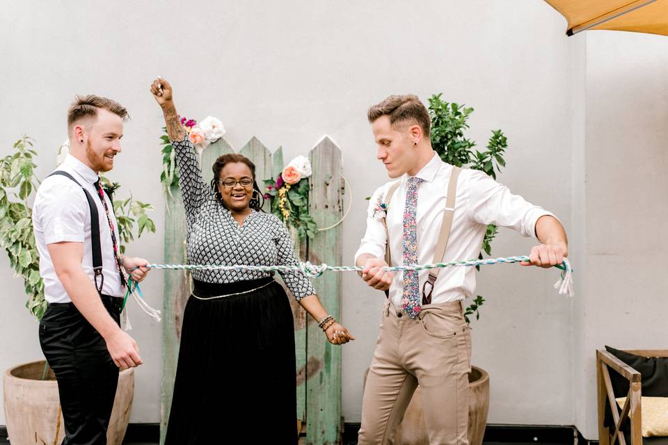 Couple at the altar w/ LaToya