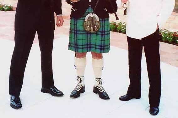Formal bagpiper attire