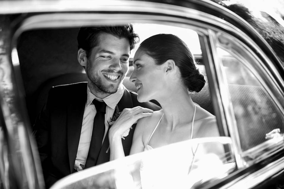 Vintage Car Wedding Joy