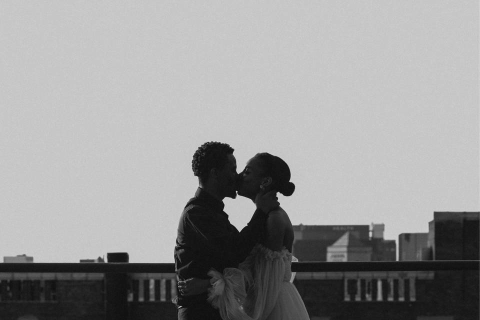 Urban Romance Silhouette