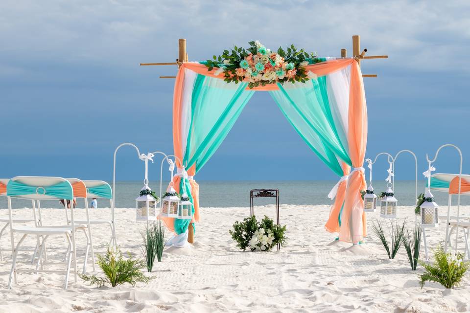 Tri color Beach Wedding