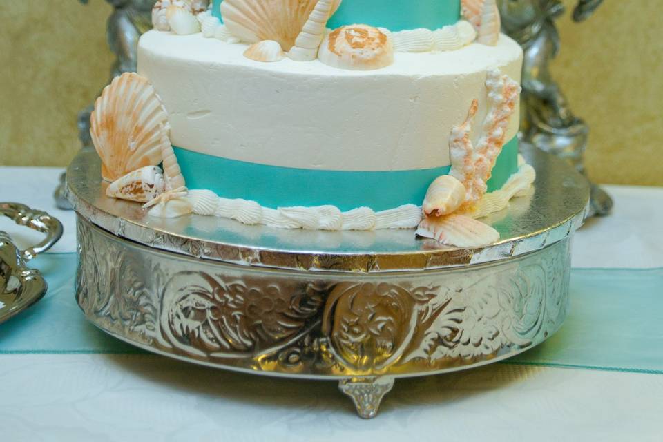 Seashells Cake