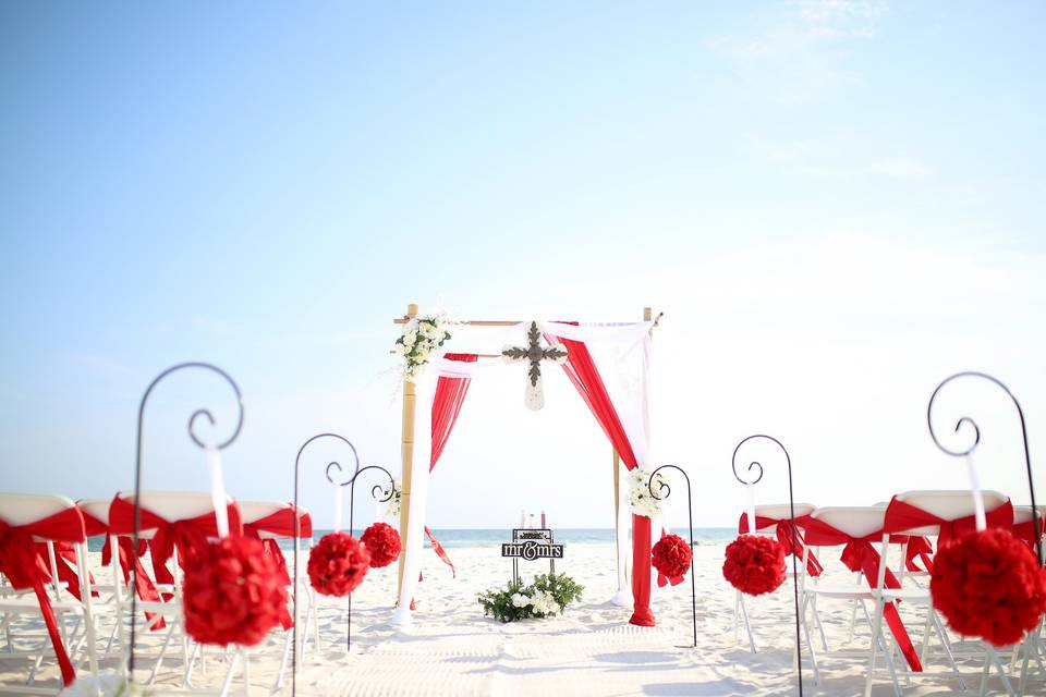 Red & White beach colors