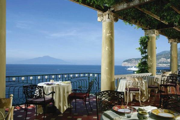 Glamour Reception venue in Sorrento